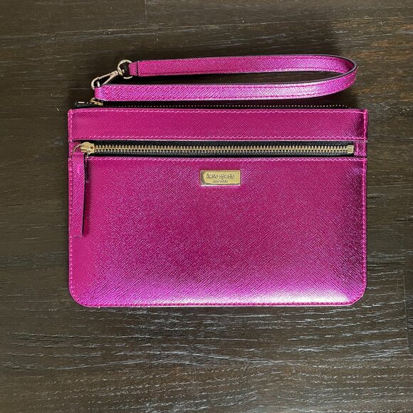 kate spade Handbags - Kate Spade Tinie Laurel Way Wristlet